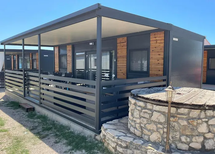 Bunar Mobile Home, 50M From The Sea In Sveti Petar Na Moru