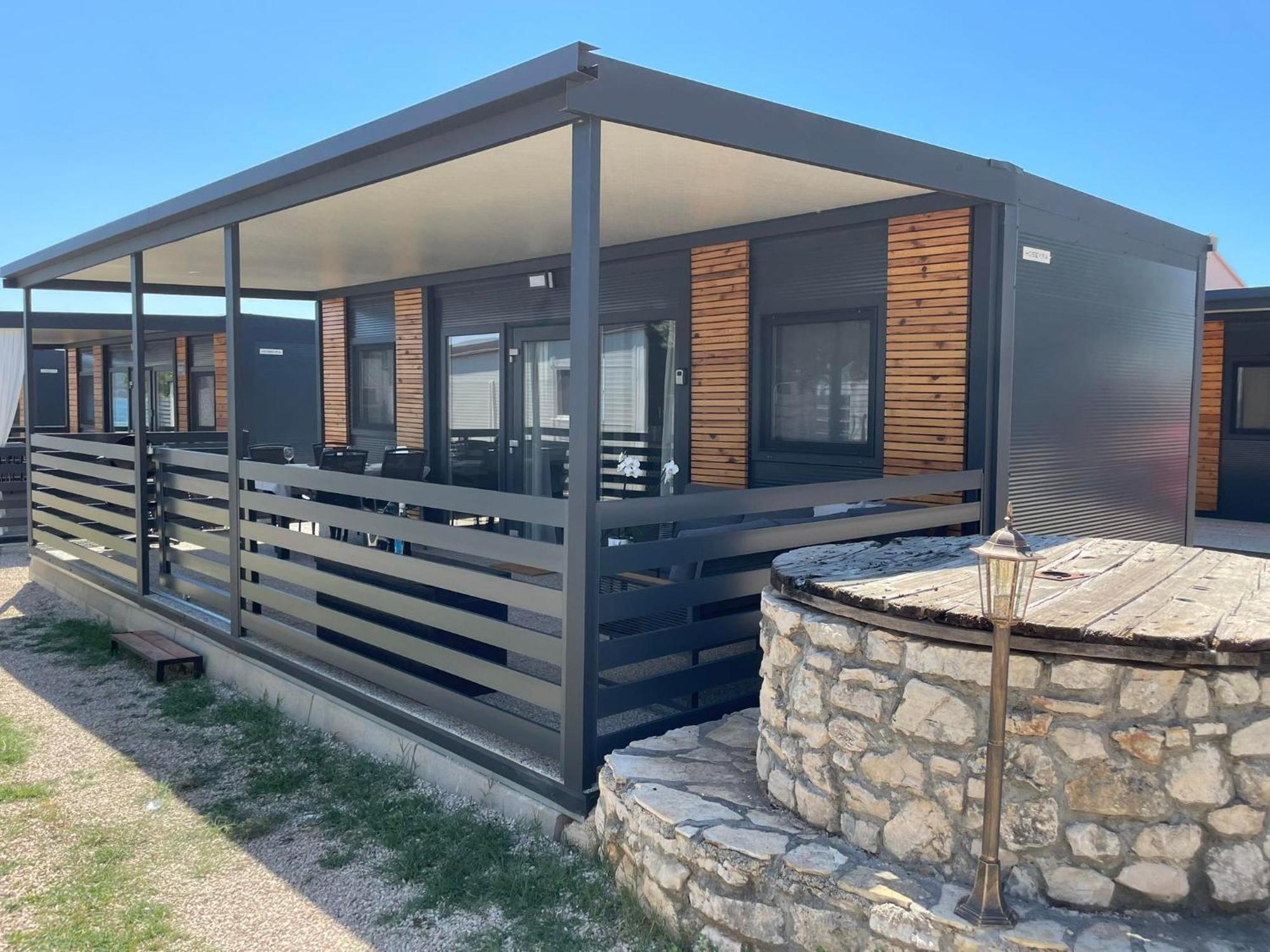 Bunar Mobile Home, 50m From The Sea In Sveti Petar Na Moru *